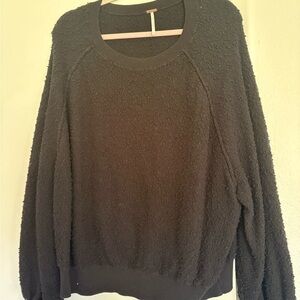 Free People L Black Crew Neck Sweater with Raglan Sleeves